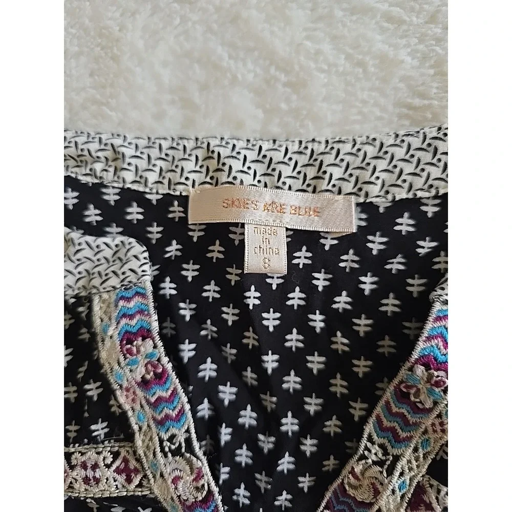 Skies Are Blue Boho Tunic Tab Sleeves Black White‎ Embroidery Women's Size S